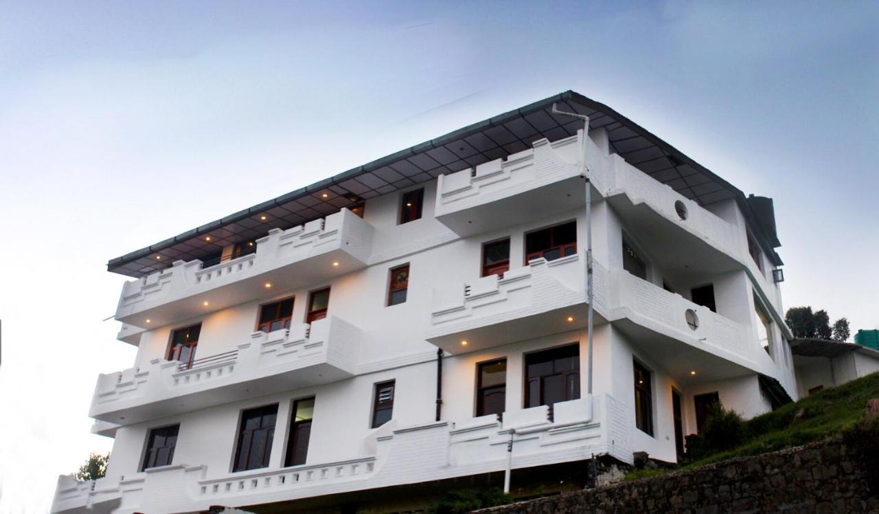 Dlx Stay In Naddi Dharamshala Esterno foto